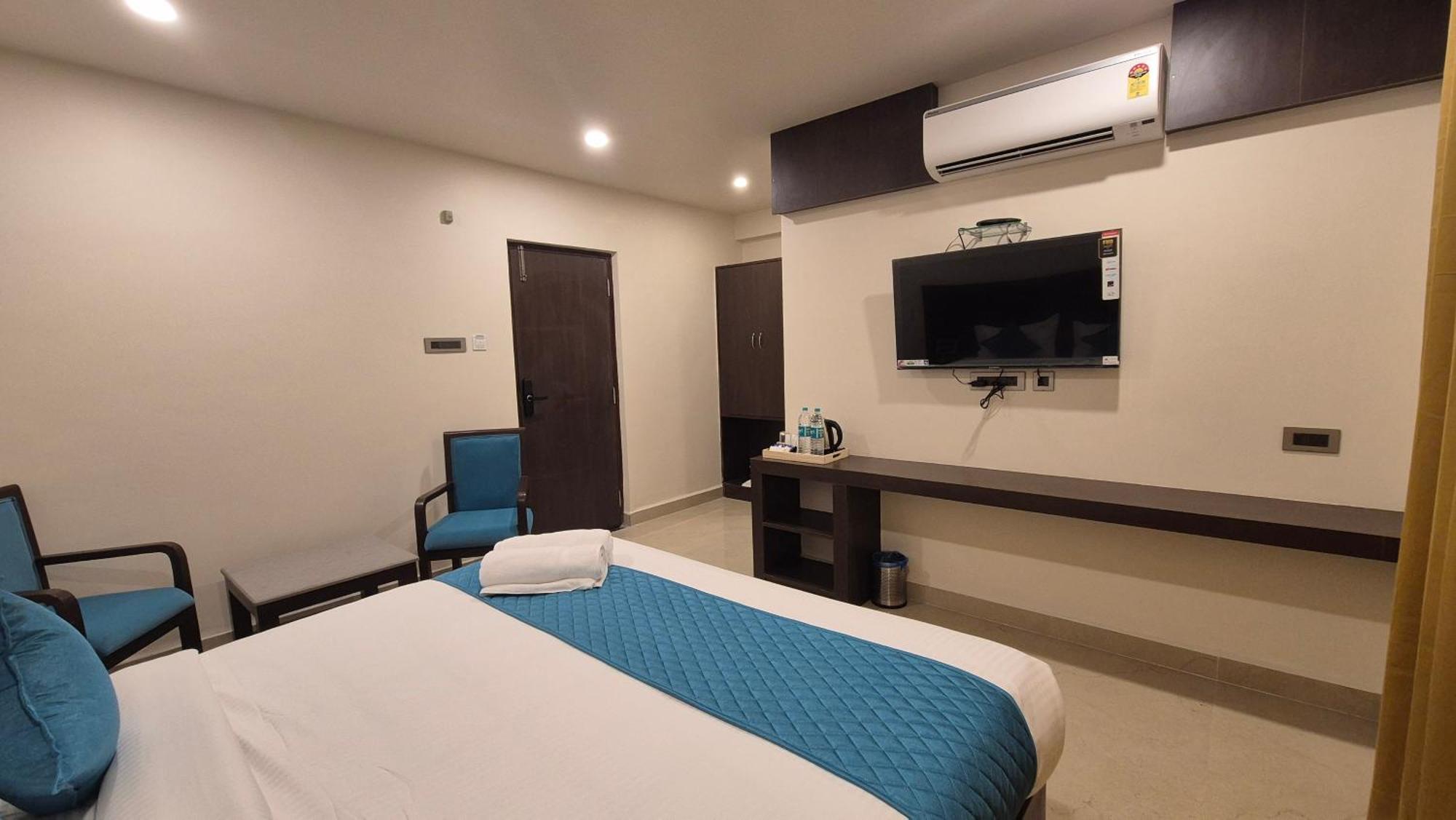 Hotel Janas Tirupati Dış mekan fotoğraf