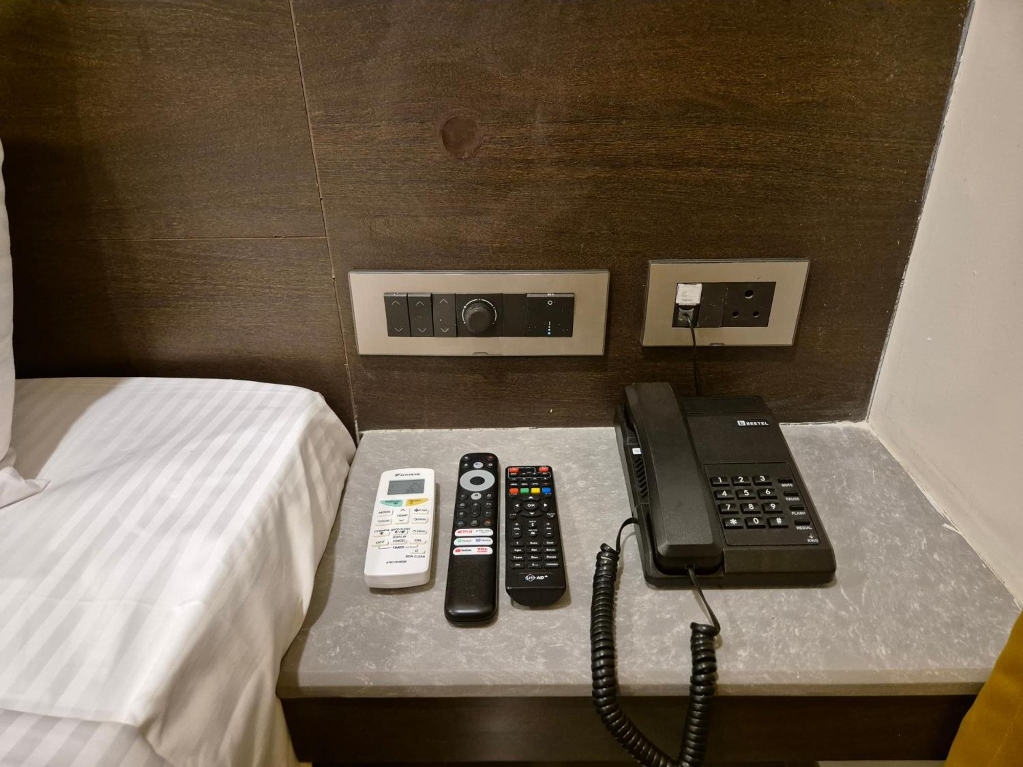 Hotel Janas Tirupati Dış mekan fotoğraf